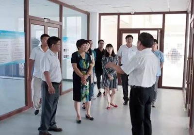 因為專業(yè)，所以專注——院士專家工作站助力透明工廠空氣過濾器研發(fā)